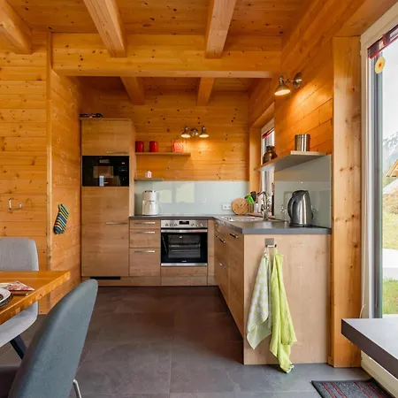 Indian Summer Chalet *